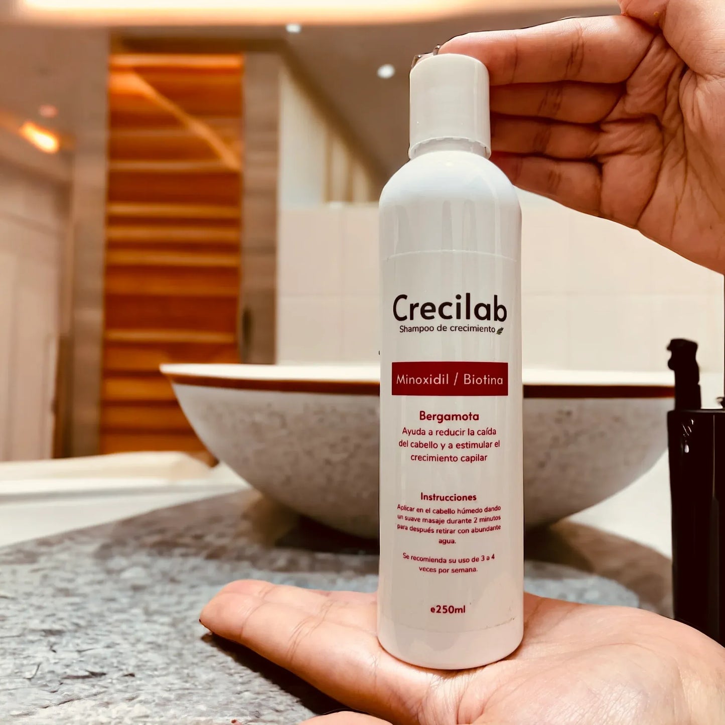 Crecilab-Activa el crecimiento natural con biotina y minoxidil.